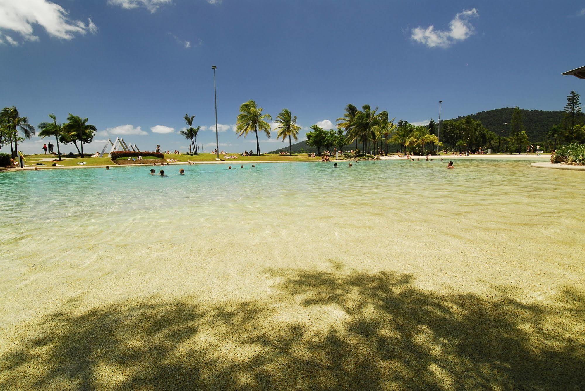 Whitsunday On The Beach Airlie Beach Exterior foto